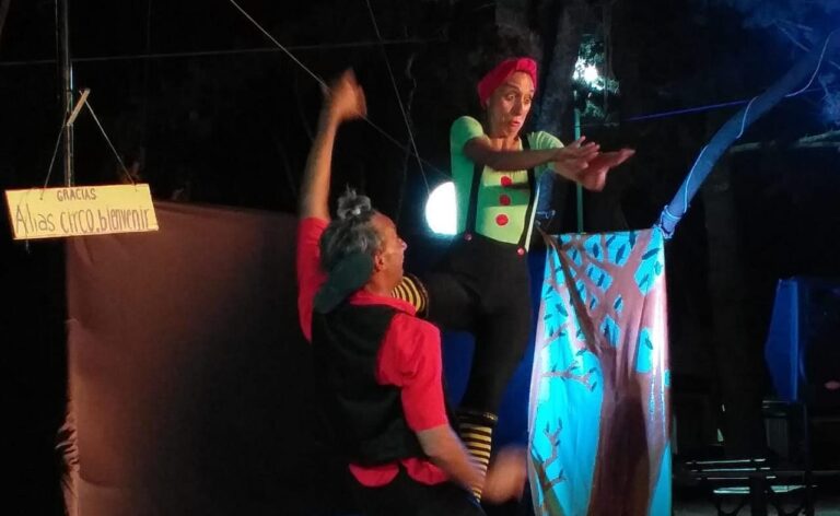 En verano, Circo Bienvenir no se toma vacaciones