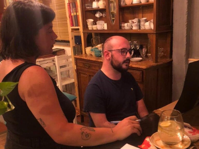 «Dennehy Casa de Té»: actúan Lumi y Juan Manino