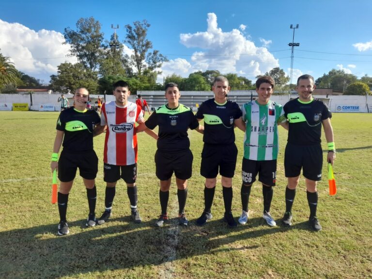 Primera B: Patricios único líder