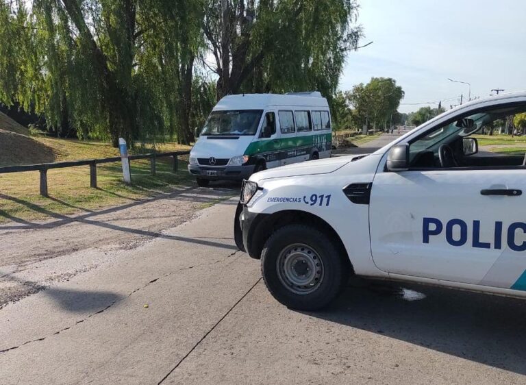 Murió el peatón, tras el accidente con la combi