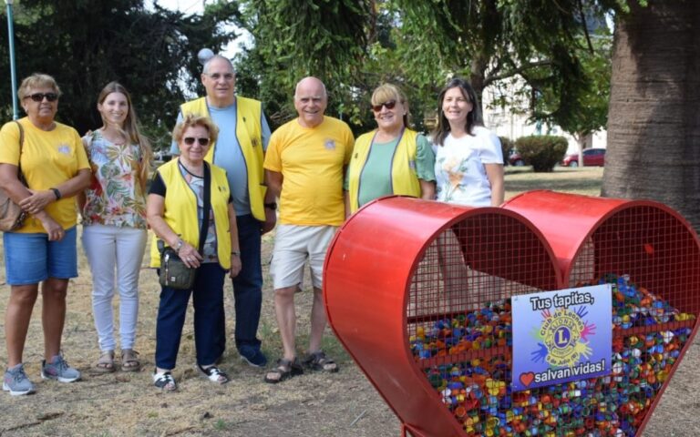 Las tapitas se pueden depositar en Plaza Belgrano