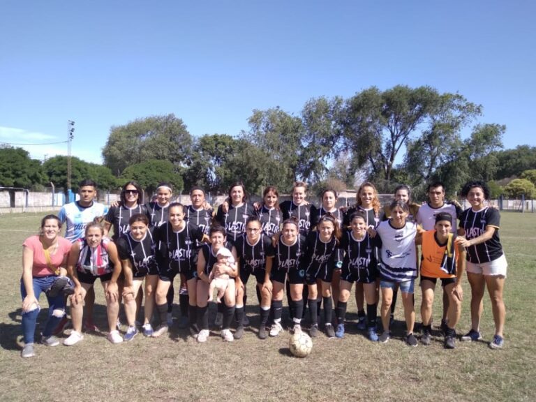 Fútbol Femenino: la primera fecha en French