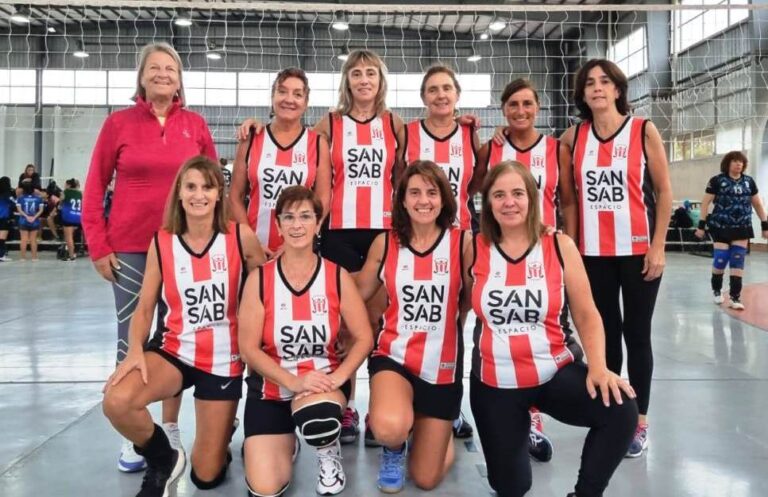 El equipo femenino del Club Atlético entre los tres mejores en Gualeguaychú