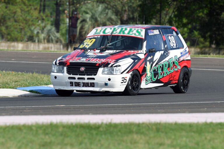 El Turismo Pista corre en Concepción del Uruguay
