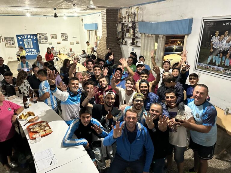 12 de Octubre sigue siendo de Primera A