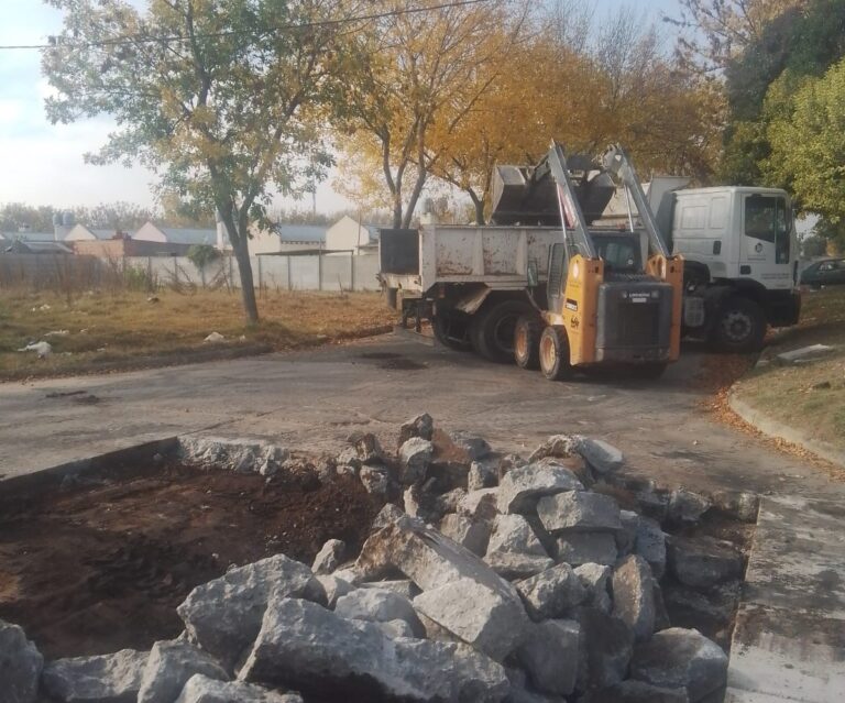 Bacheo en Av. Pironio y Alberdi