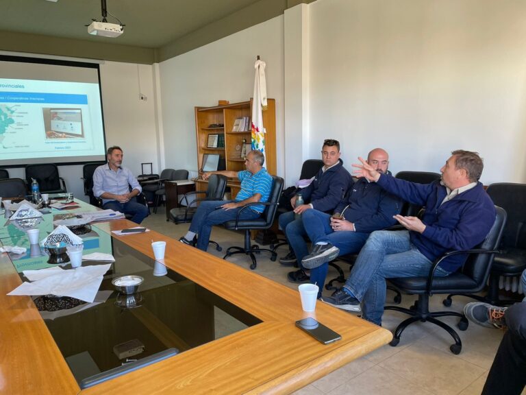 Energías Renovables: capacitación en la CEyS