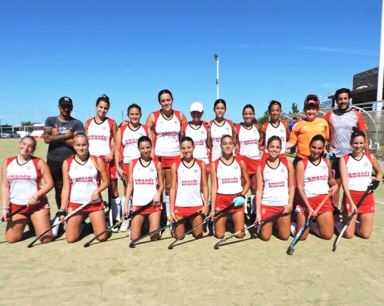 Hockey: Atlético 9 de Julio recibió a Rivadavia de Lincoln