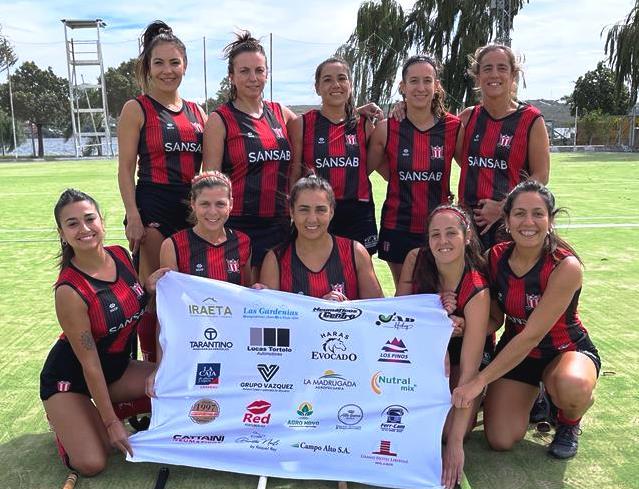 Mamis Hockey: dos equipos jugaron en Carlos Paz