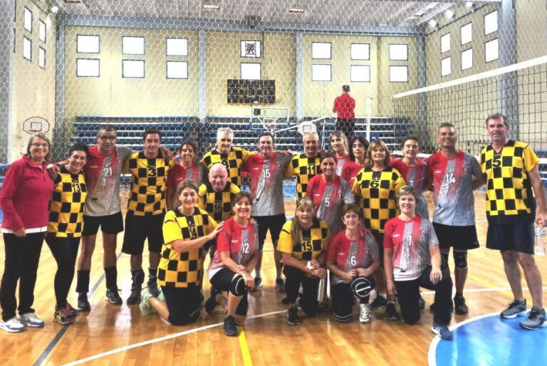 Newcom: Atlético debutó en Trenque Lauquen