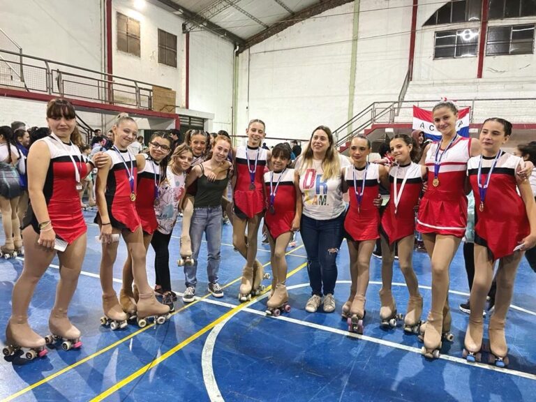 Patín Artístico: el equipo de Atlético participó en Los Toldos