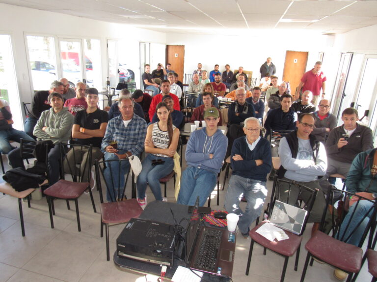 El AeroClub 9 de Julio fue sede de una Clínica de Vuelo a Vela