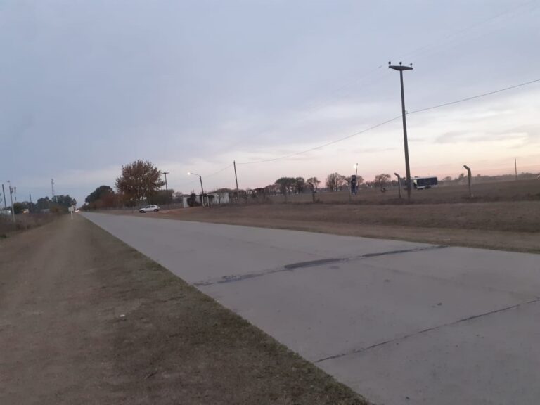 Piden iluminación en Agustín Alvarez hasta el Aeroclub