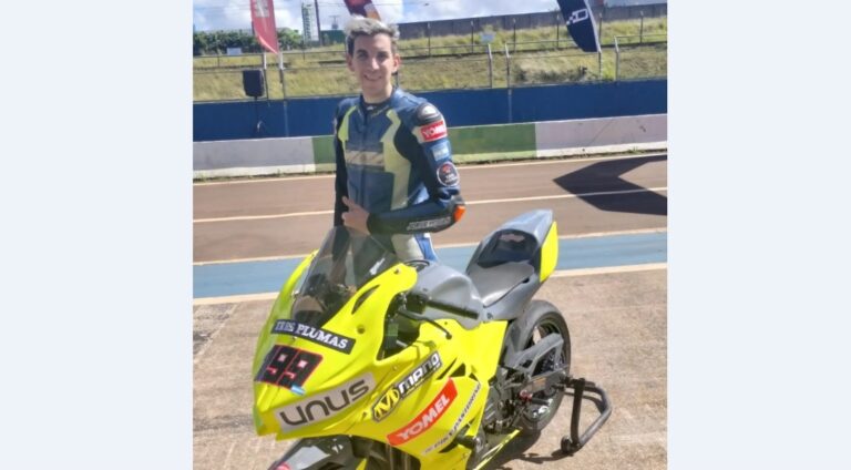 Luca Pastorino corrió en el Súper Bike de Brasil