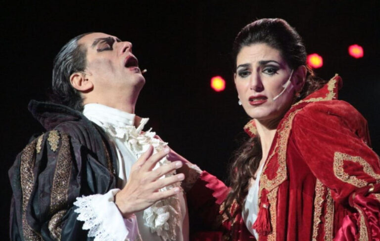 «Drácula el musical» llega a 9 de Julio