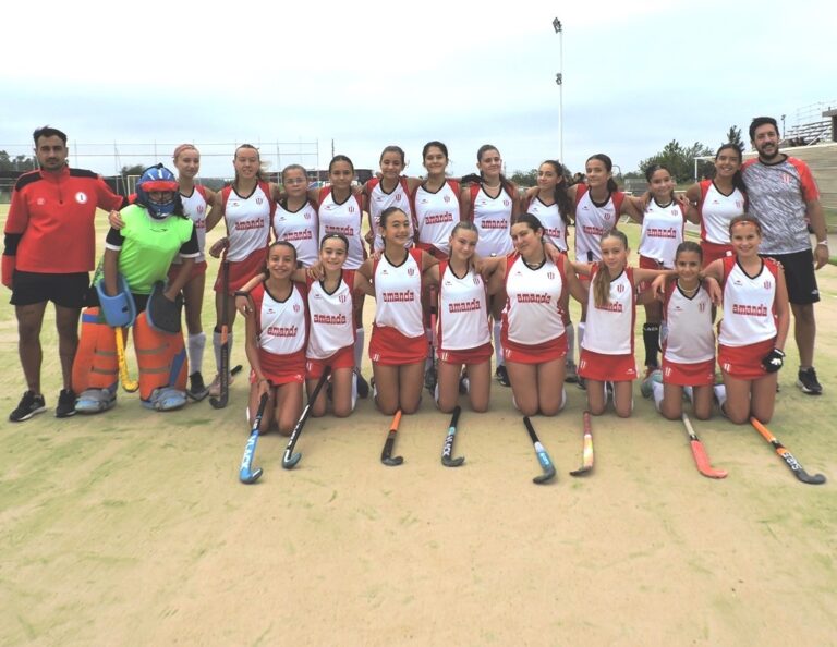 Atlético 9 de Julio visitó a Saladillo Hockey Club