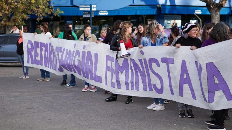 «Ni una menos»: se realizó una movilización en 9 de Julio