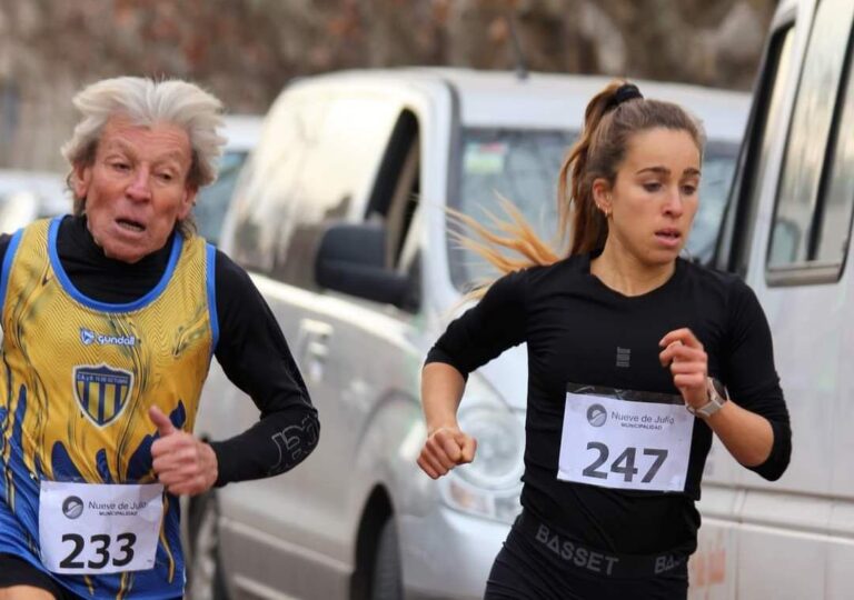 El «9 Aventuras» se presentó en French