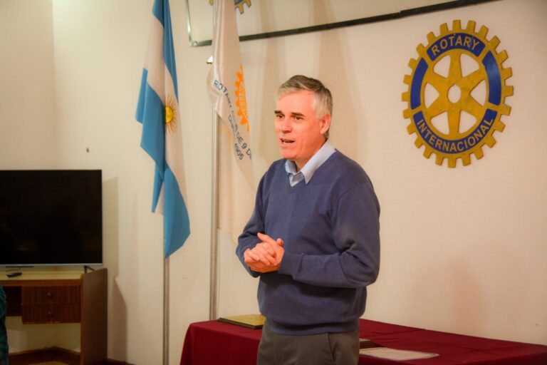 El economista Andrés Gallo dio una charla