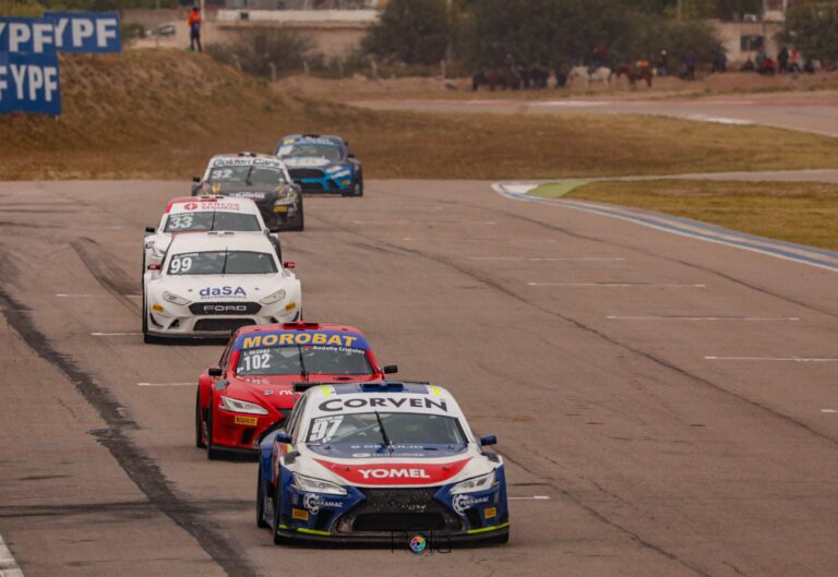 Top Race: Cingolani logró recuperarse en la segunda carrera