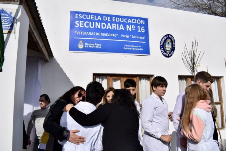 Se inauguró una nueva Secundaria en el distrito: la Nº 16 de “La Corona»