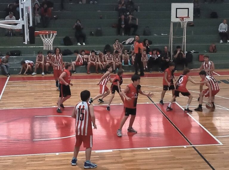 Básquet: Atlético 9 de Julio visitó a Colón de Chivilcoy