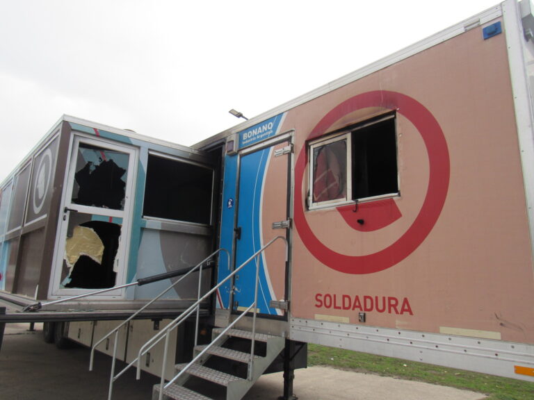 La CGT local repudió el ataque de vandalismo al Aula Taller Móvil