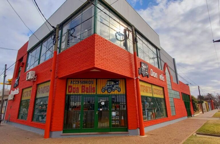 Accesorios «Don Belis» celebra 50 años de vida comercial