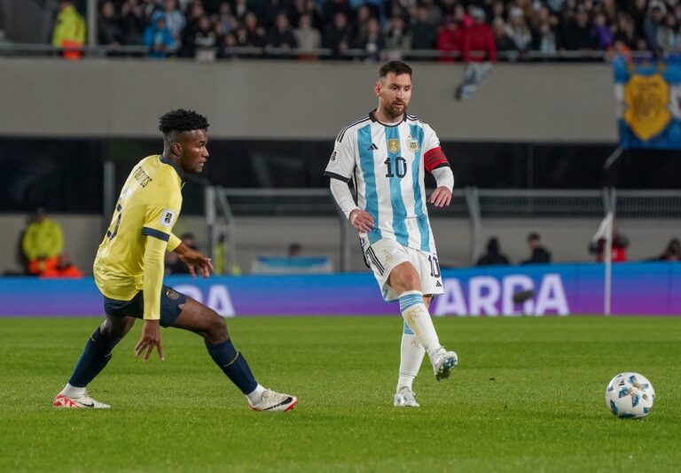 Eliminatorias: Argentina visita a Bolivia