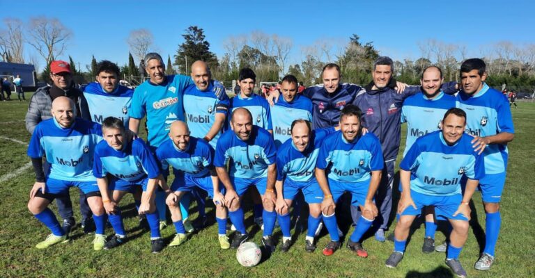 Fútbol Senior del 9 Campeón en el Mundialito de Mar del Plata