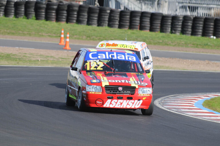 Tres pilotos de 9 de Julio en el Top 10 de la Clase 1
