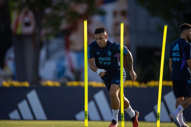 Argentina recibe a Paraguay, por Eliminatorias