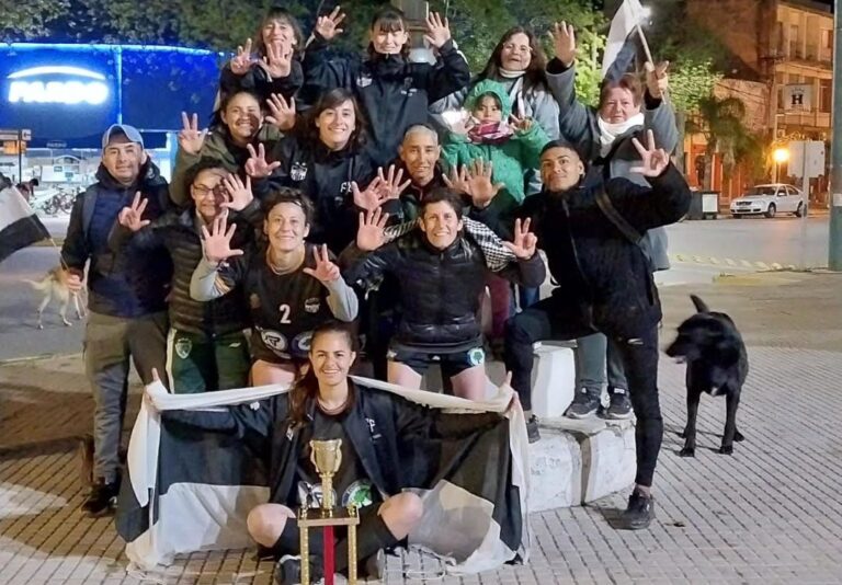French es campeón de la Copa de Fútbol Femenino
