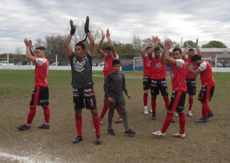 Primera A: Once Tigres – Naón, en la reanudación