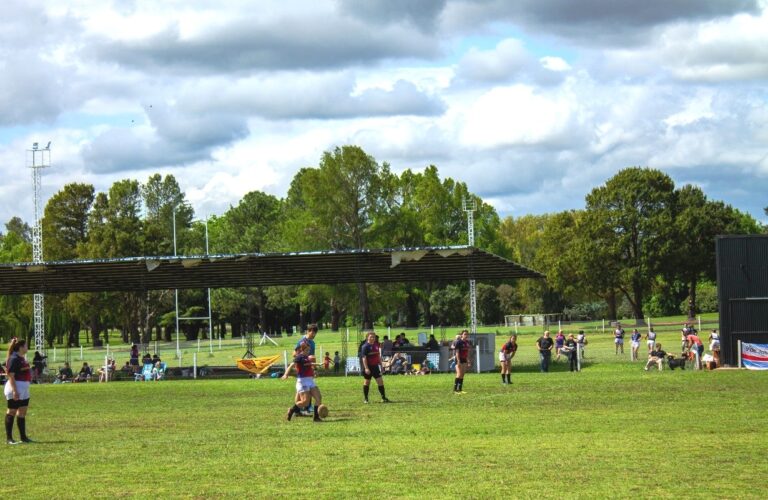 El Club Atlético 9 de Julio fue sede de un encuentro de Rugby Femenino