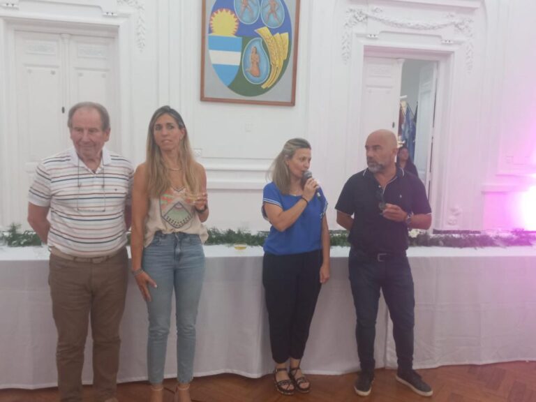 Se realizó el brindis en la Municipalidad