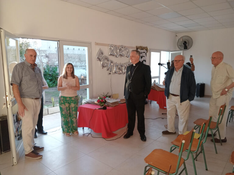 El Hogar Nazareth inauguró su SUM