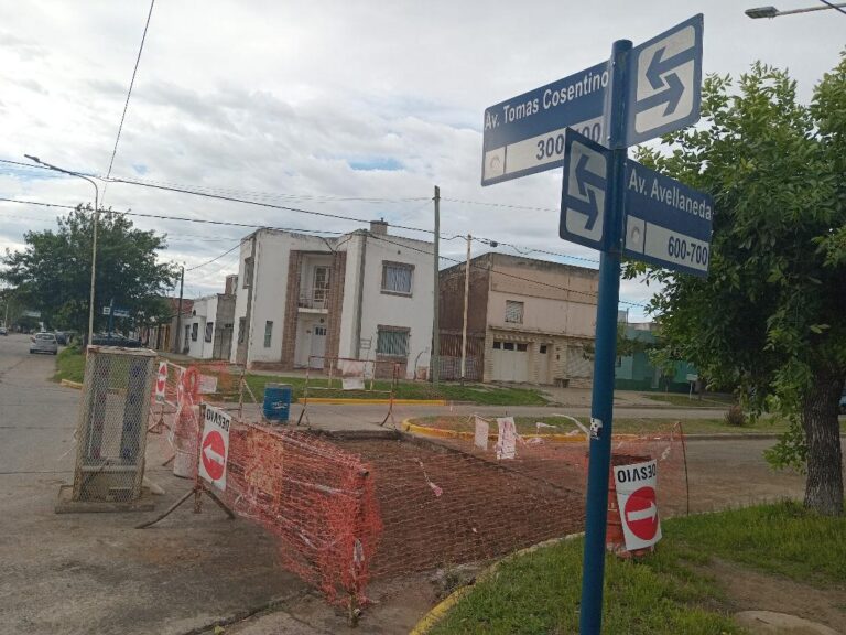 Cosentino y Avellaneda: tránsito cortado