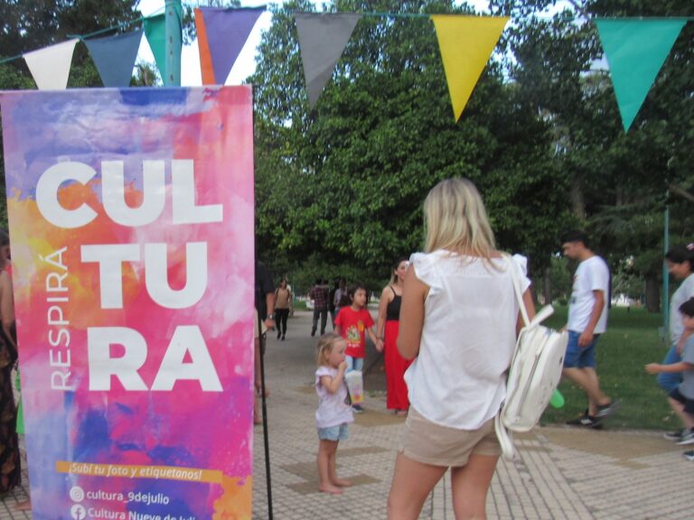 La Dirección de Cultura convoca a artistas nuevejulienses