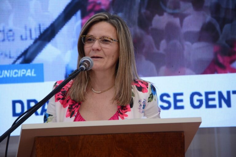 Gestionaron fondos para obras de viviendas y reparaciones en escuelas