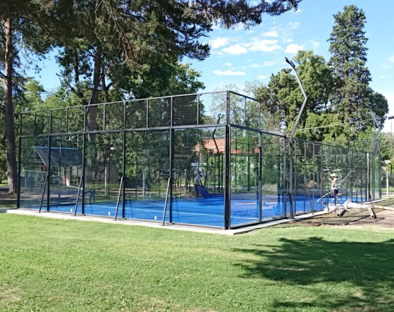 Se habilitan dos nuevas canchas de padel en el Club Atlético 9 de Julio