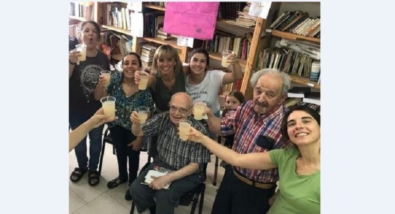 “Y si contamos juntos”, una experiencia intergeneracional