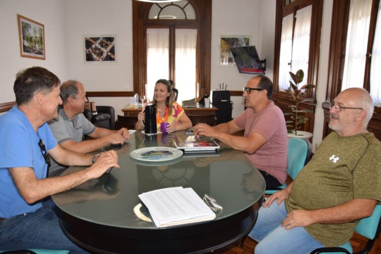 María José Gentile recibió al Jefe de Zona de Vialidad Provincial