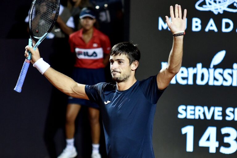Navone define ante Báez: sueña con su primer torneo ATP