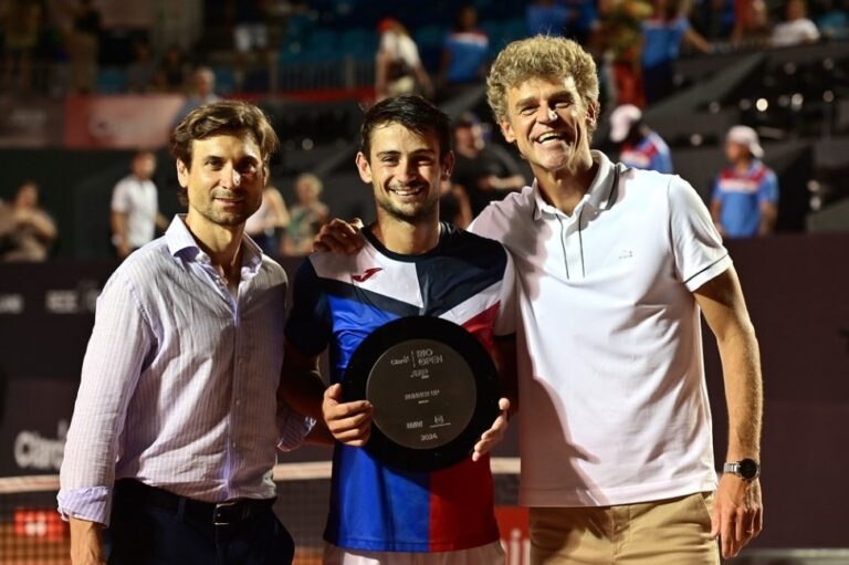 Mariano Navone subió hasta el puesto 60 del ranking ATP