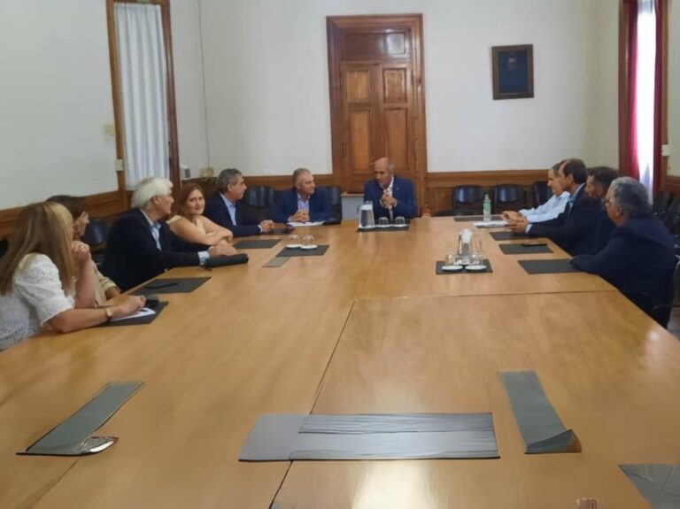 El Nucleamiento se reunió con autoridades de la UNLP