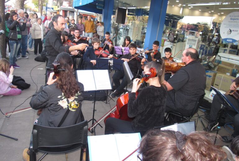 Reinicio de las actividades de la Orquesta de 9 de Julio