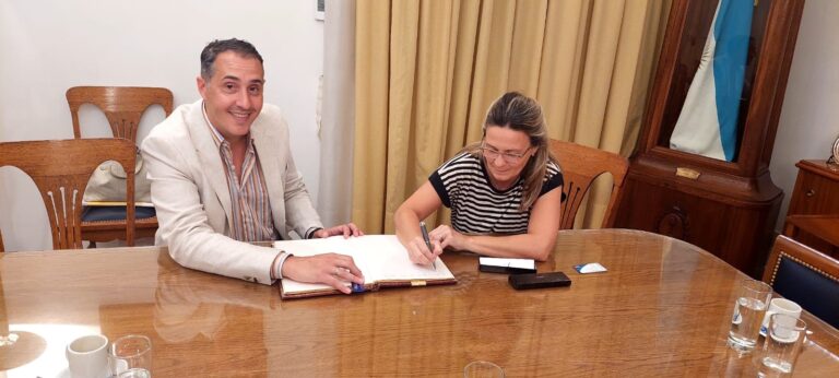 Gentile se reunió con el vicedecano de la UNSAM