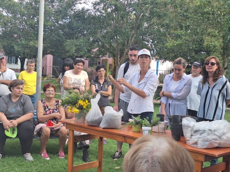 Se realizó un Taller sobre aromáticas