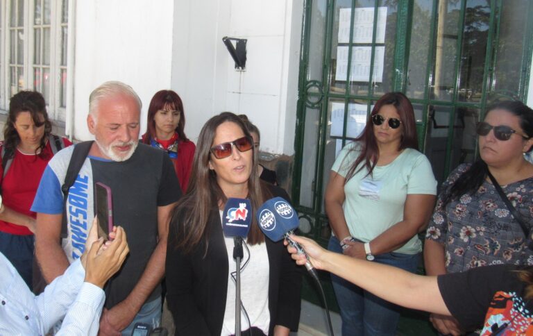 La Secundaria 13 hizo escuchar su reclamo